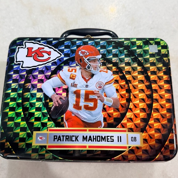 NFL Kansas City Chiefs Patrick Mahomes limited collector\'s edition trading  cards